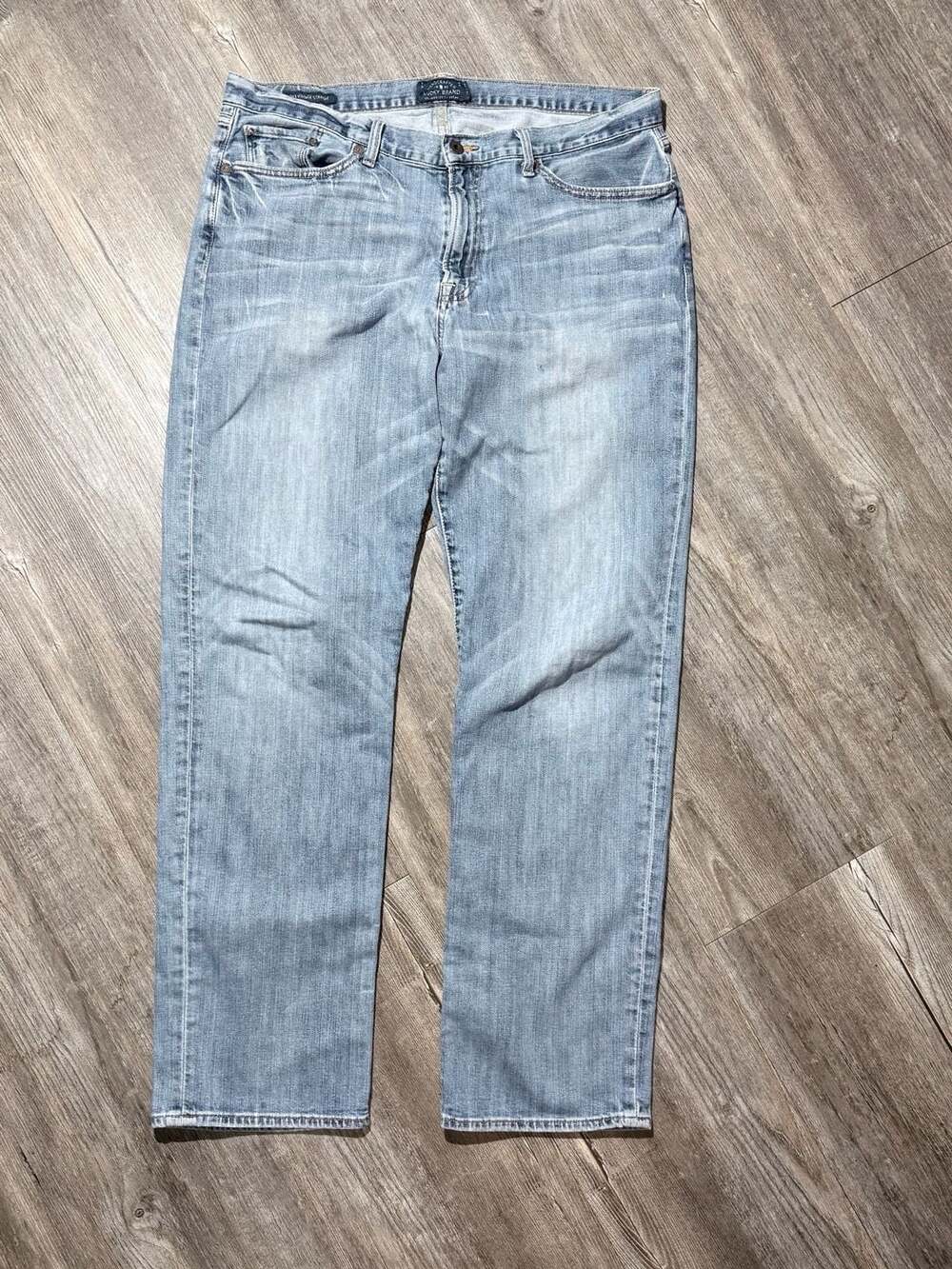 Lucky Brand 363 Vintage Straight Leg Jeans Light Wash Men's 36x31